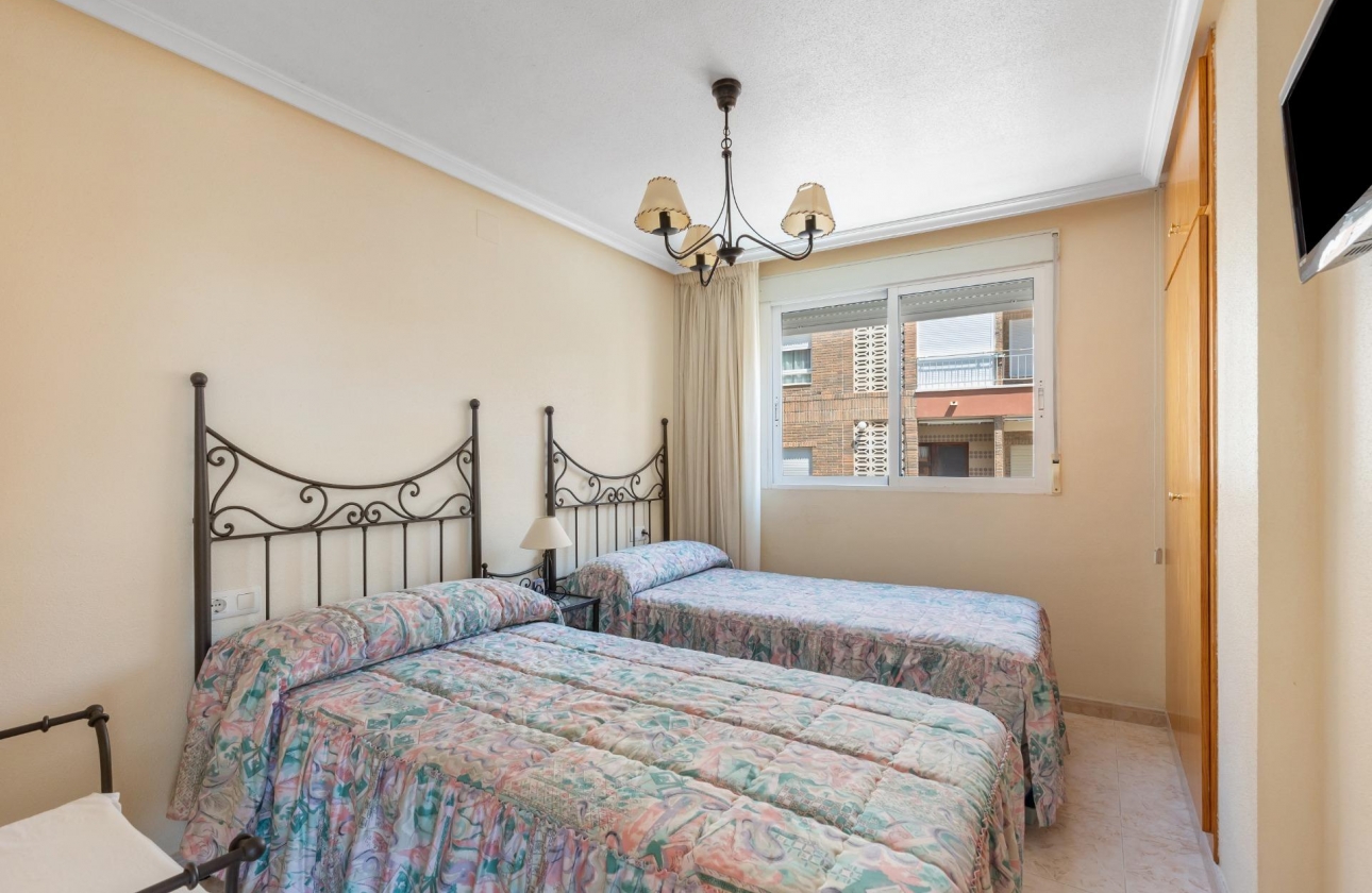 Rynek wtórny - Apartament - Torrevieja - Playa del Cura