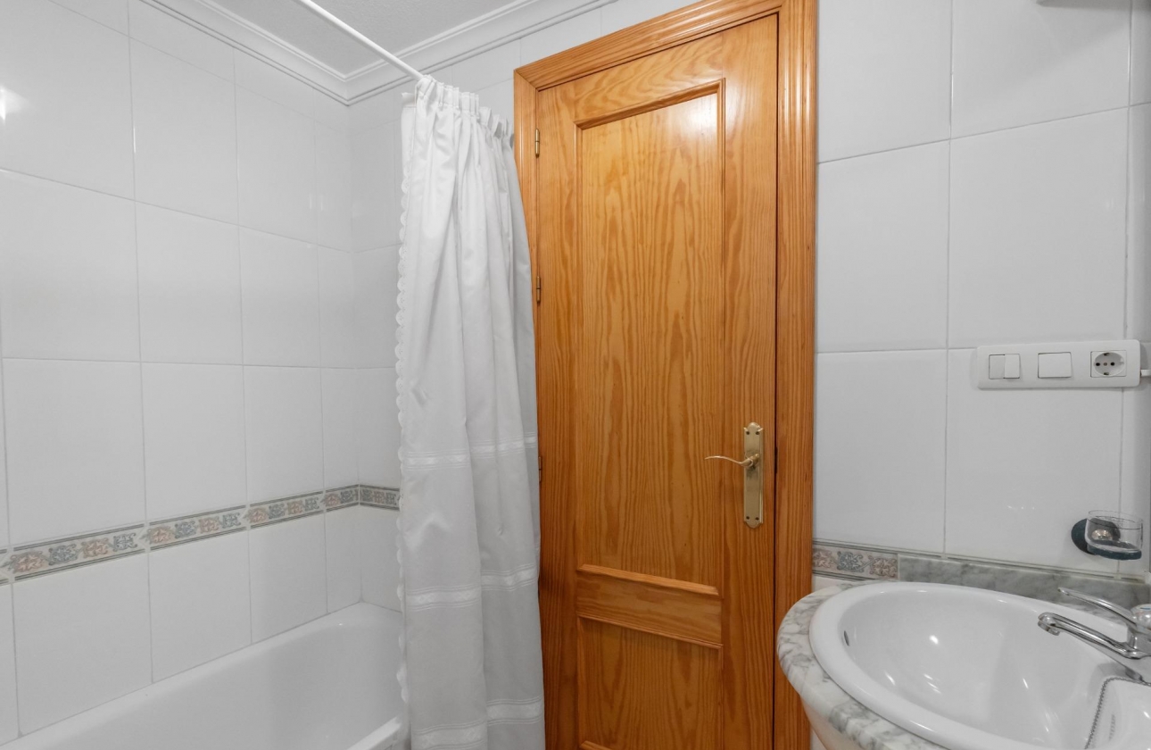 Rynek wtórny - Apartament - Torrevieja - Playa del Cura