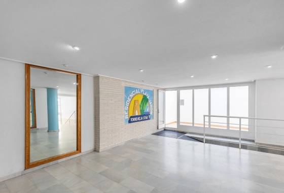 Rynek wtórny - Apartament - Torrevieja - Playa del Cura