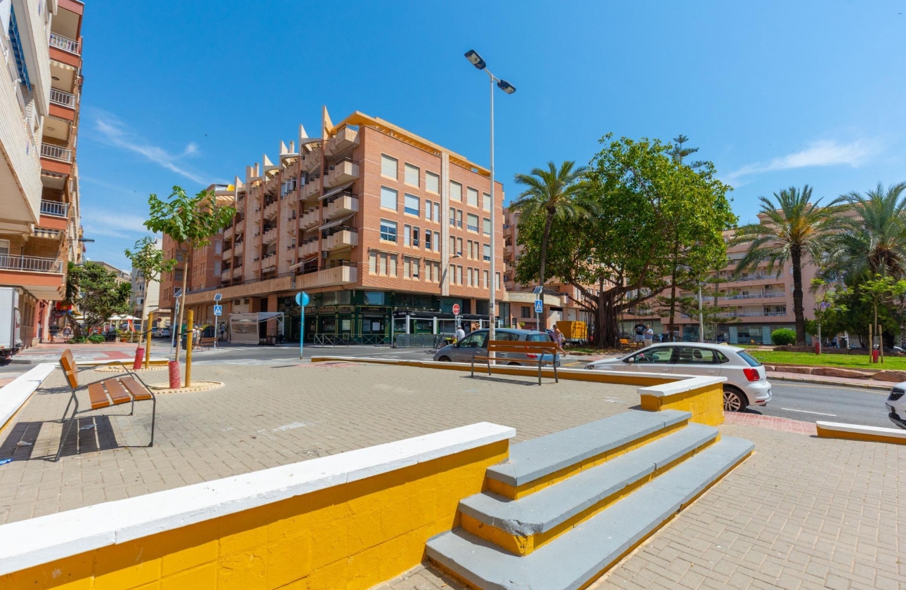 Rynek wtórny - Apartament - Torrevieja - Playa del Cura