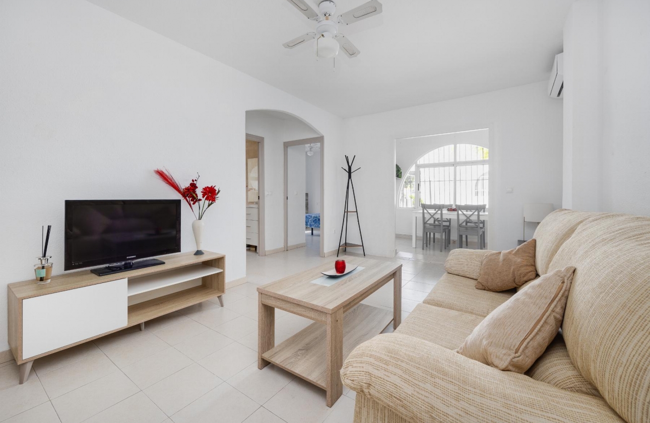 Reventa - Bungalow - Torrevieja - Playa De Los Naufragos