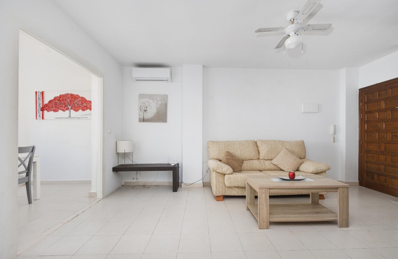 Reventa - Bungalow - Torrevieja - Playa De Los Naufragos