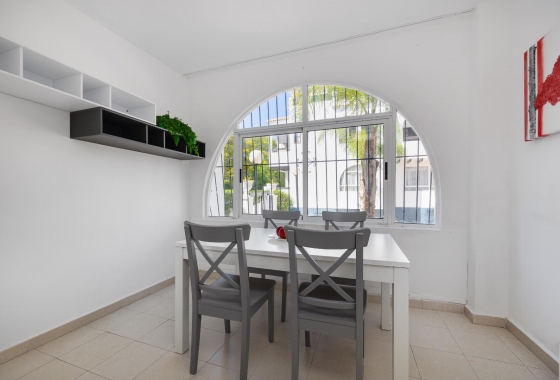Reventa - Bungalow - Torrevieja - Playa De Los Naufragos