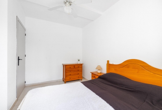 Reventa - Bungalow - Torrevieja - Playa De Los Naufragos