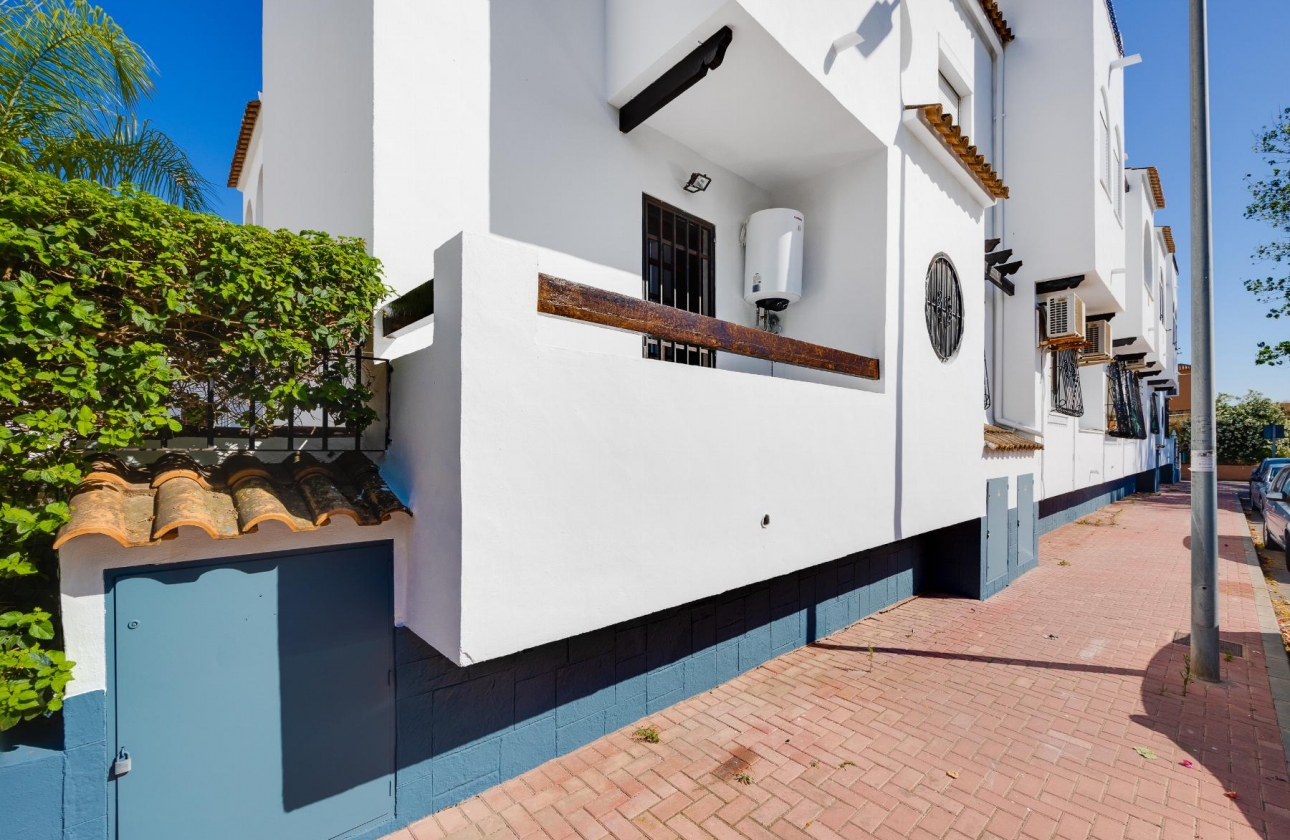 Reventa - Bungalow - Torrevieja - Playa De Los Naufragos
