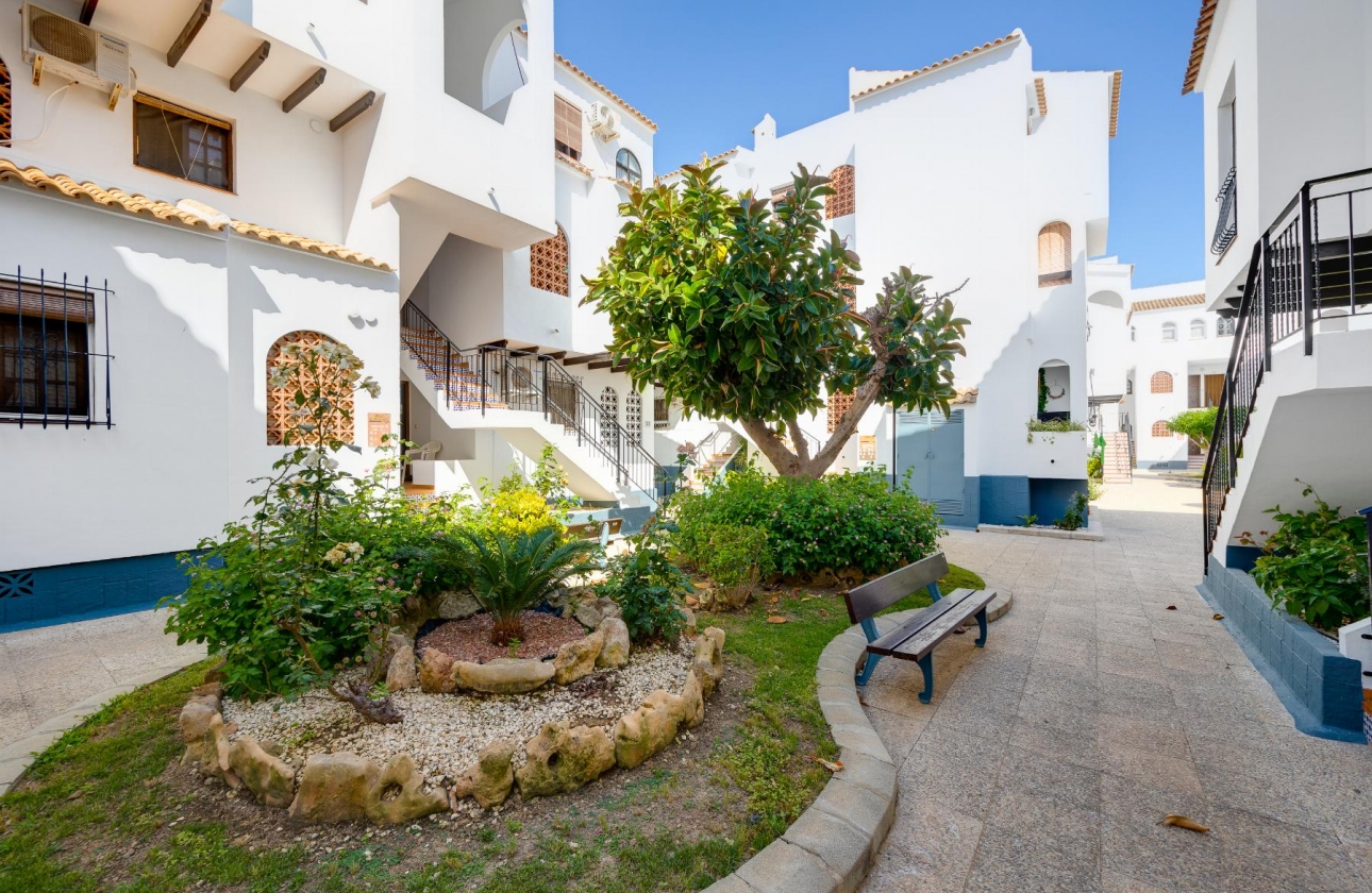Reventa - Bungalow - Torrevieja - Playa De Los Naufragos