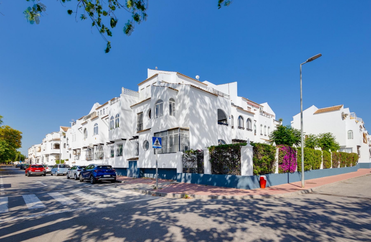 Reventa - Bungalow - Torrevieja - Playa De Los Naufragos