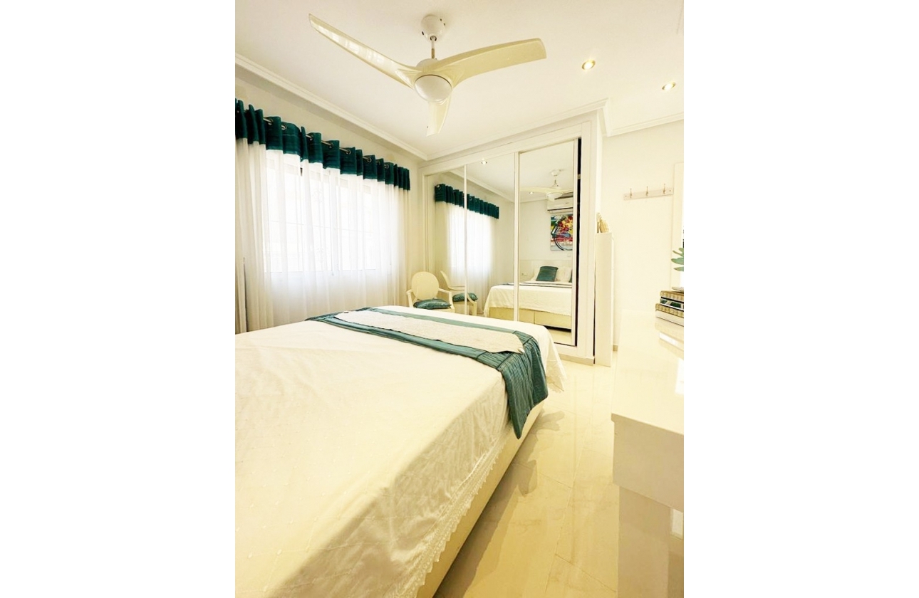 Reventa - Villa - San Miguel de Salinas