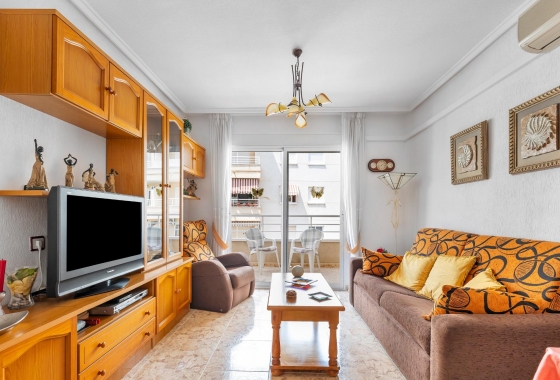 Rynek wtórny - Apartament - Torrevieja - Estacion de autobuses