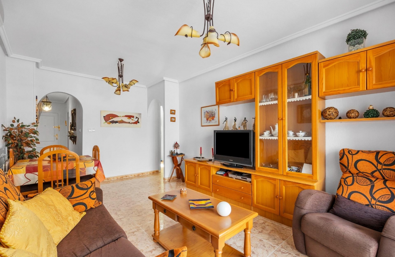 Rynek wtórny - Apartament - Torrevieja - Estacion de autobuses