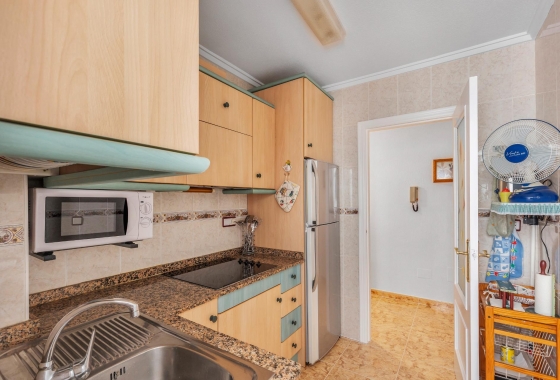 Rynek wtórny - Apartament - Torrevieja - Estacion de autobuses