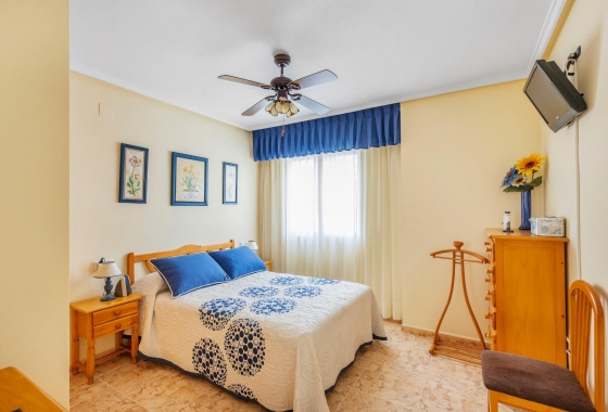 Rynek wtórny - Apartament - Torrevieja - Estacion de autobuses