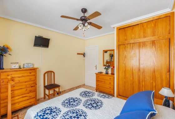 Rynek wtórny - Apartament - Torrevieja - Estacion de autobuses