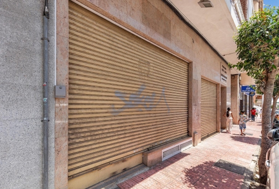 Rynek wtórny - Nieruchomość komercyjna - Torrevieja - Centro