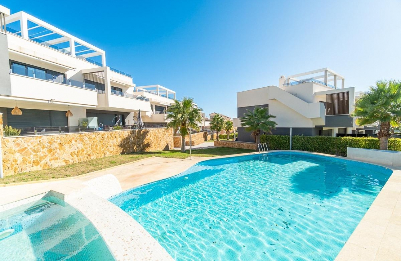 Resale - Townhouse - Orihuela Costa - Villamartín