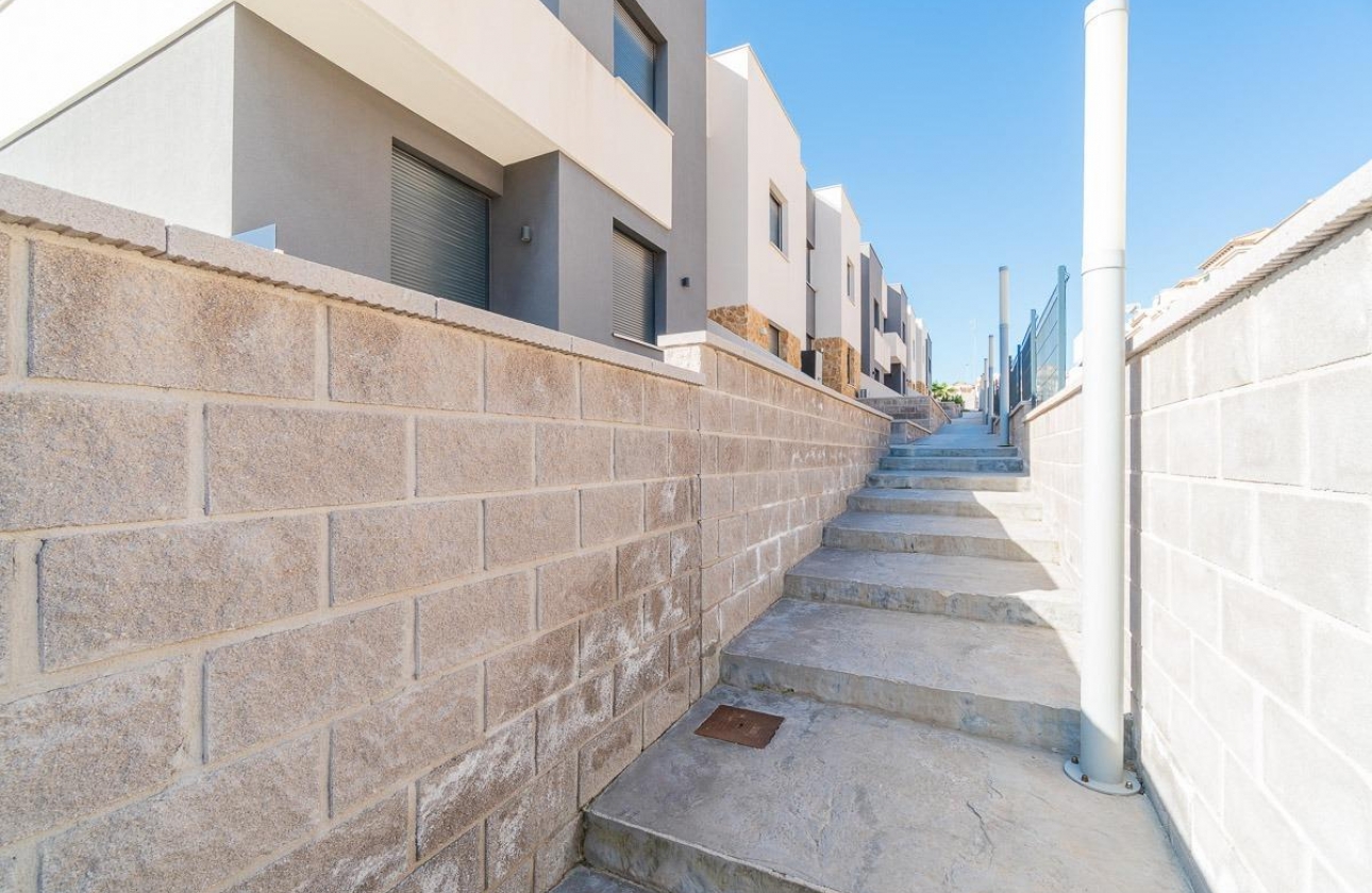 Resale - Townhouse - Orihuela Costa - Villamartín