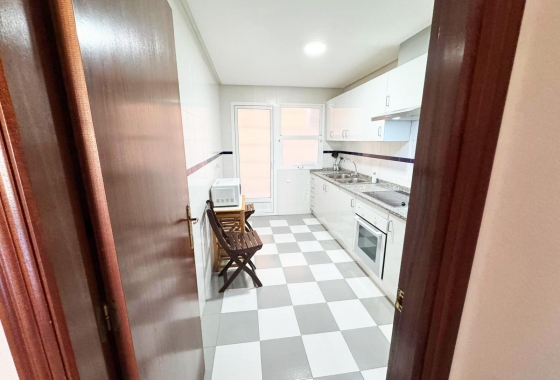 Rynek wtórny - Apartament - San Miguel de Salinas