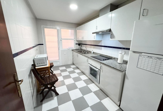 Rynek wtórny - Apartament - San Miguel de Salinas