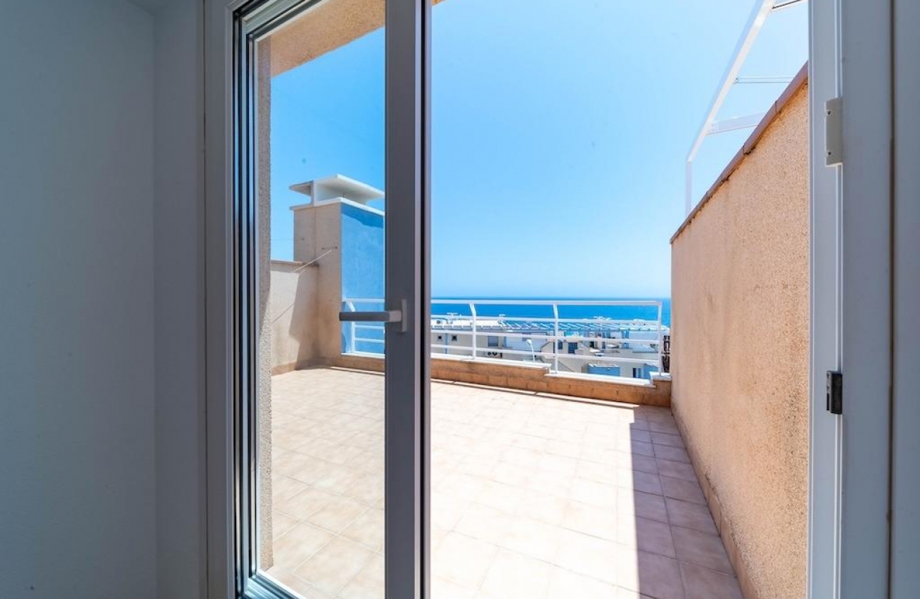 Rynek wtórny - Szeregowiec - Orihuela Costa - Campoamor
