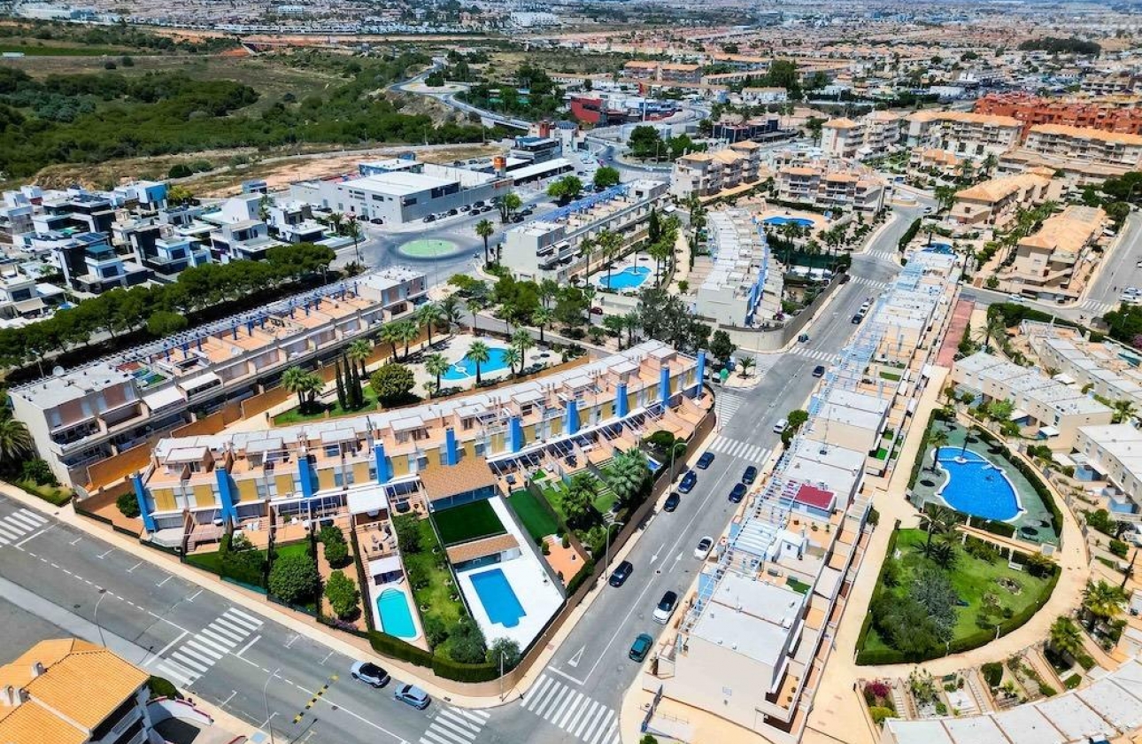Rynek wtórny - Szeregowiec - Orihuela Costa - Campoamor
