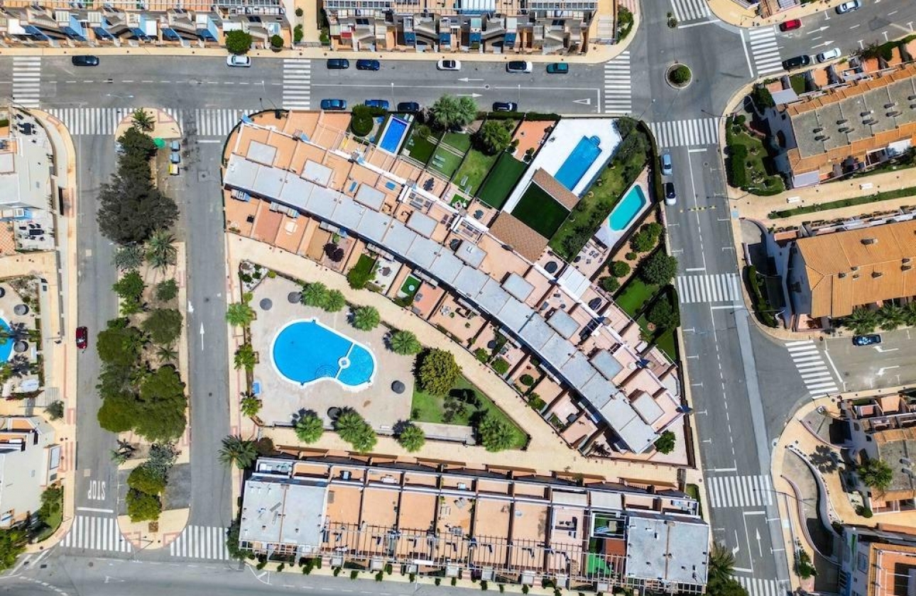 Rynek wtórny - Szeregowiec - Orihuela Costa - Campoamor