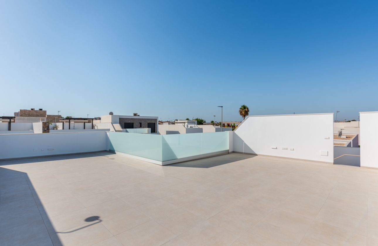 Rynek pierwotny - Detached - Los Alcazares