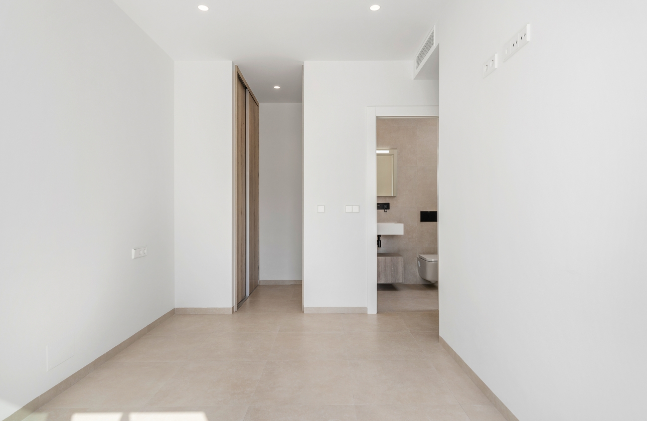 Rynek pierwotny - Detached - Los Alcazares