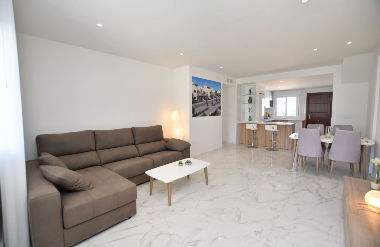 Obra nueva - Bungalow - San Miguel de Salinas