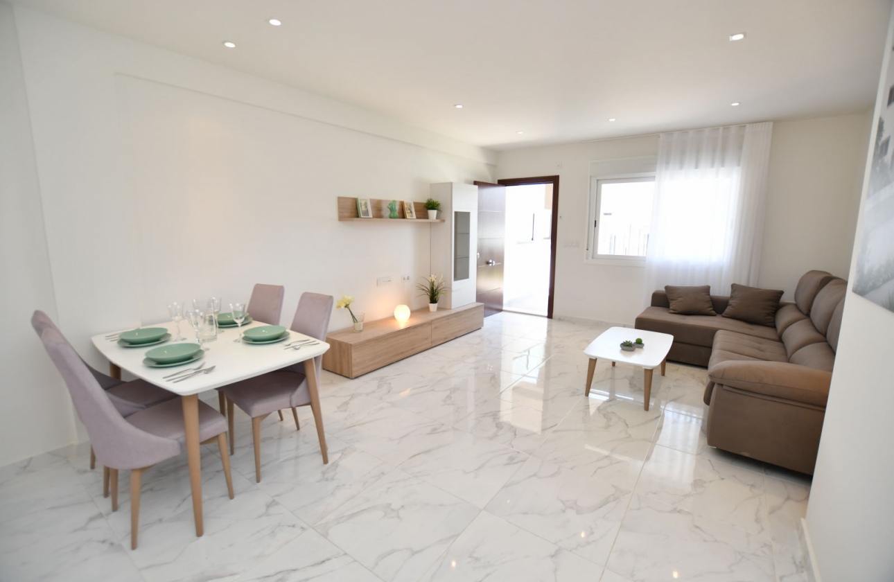 Obra nueva - Bungalow - San Miguel de Salinas