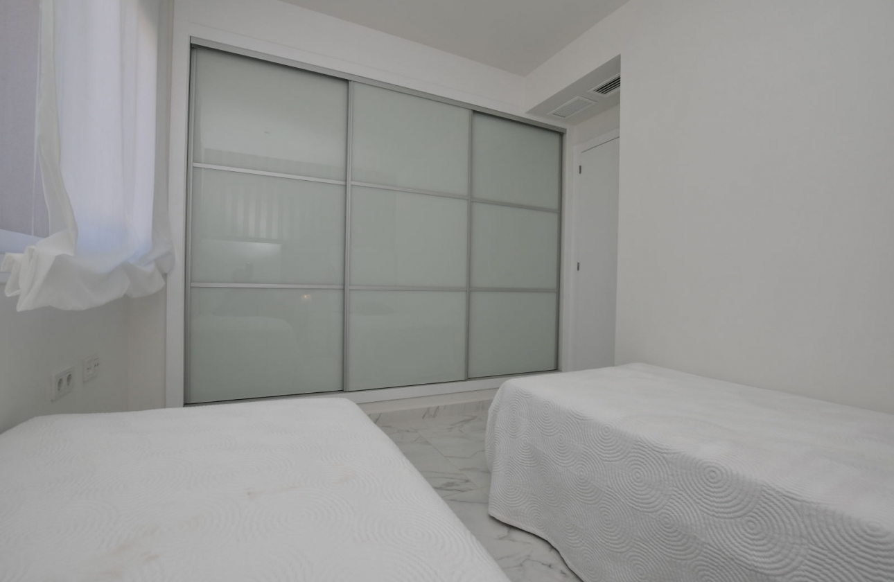 Obra nueva - Bungalow - San Miguel de Salinas