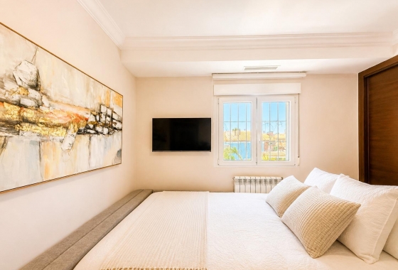 Rynek wtórny - Villa - Orihuela Costa - Campoamor