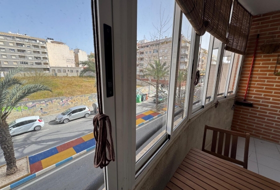 Rynek wtórny - Studio/Kawalerka - Torrevieja - Playa de los Locos