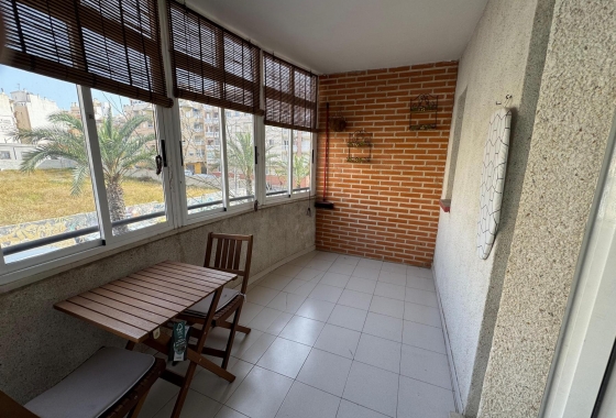 Rynek wtórny - Studio/Kawalerka - Torrevieja - Playa de los Locos
