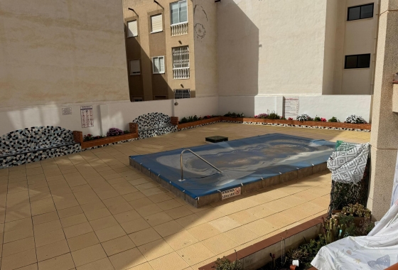 Rynek wtórny - Studio/Kawalerka - Torrevieja - Playa de los Locos