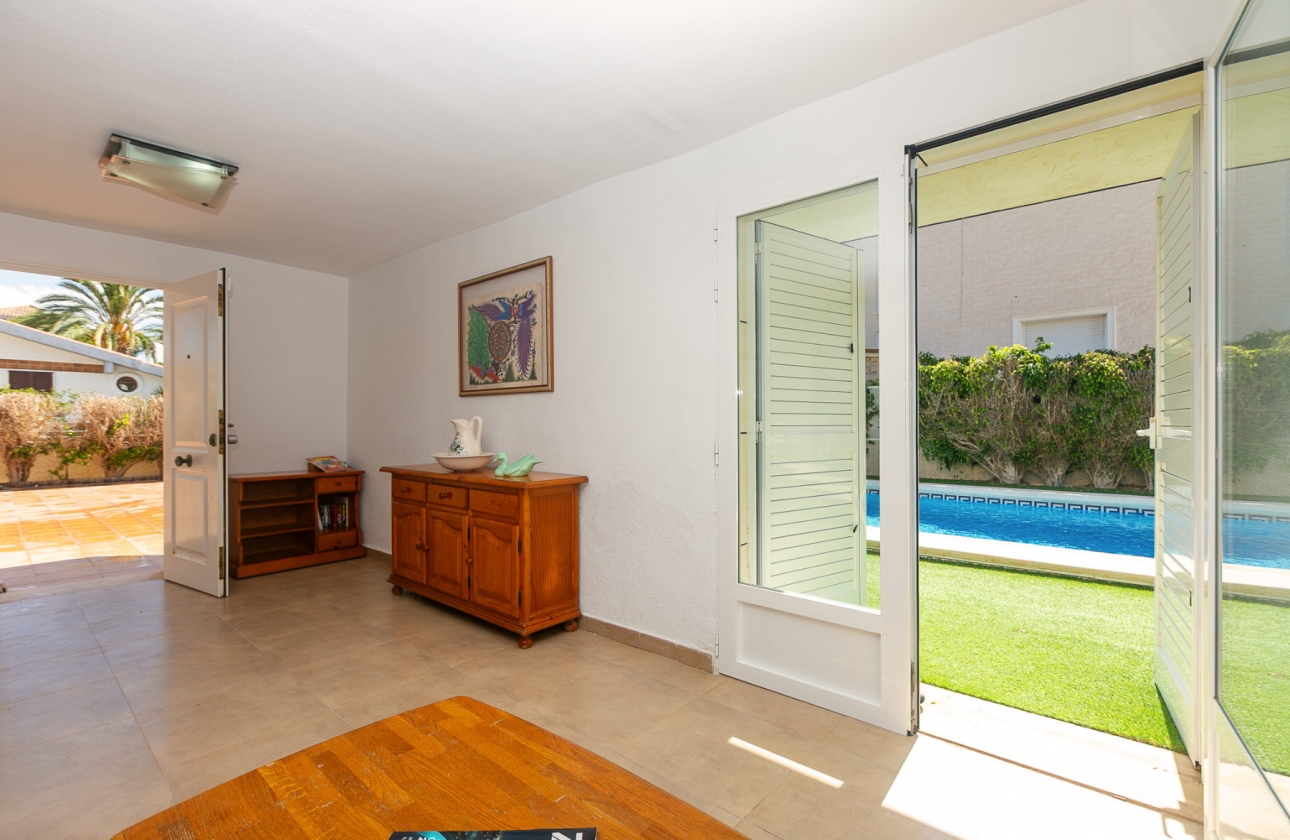 Reventa - Villa - Orihuela Costa - La Zenia