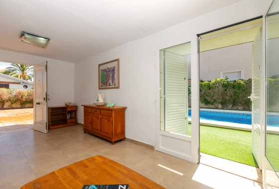 Reventa - Villa - Orihuela Costa - La Zenia