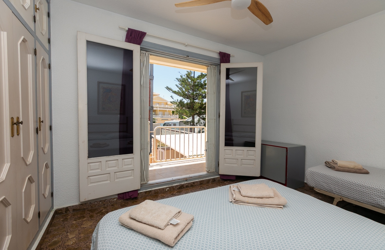 Reventa - Villa - Orihuela Costa - La Zenia