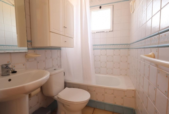 Rynek wtórny - Szeregowiec - Torrevieja - Los Balcones