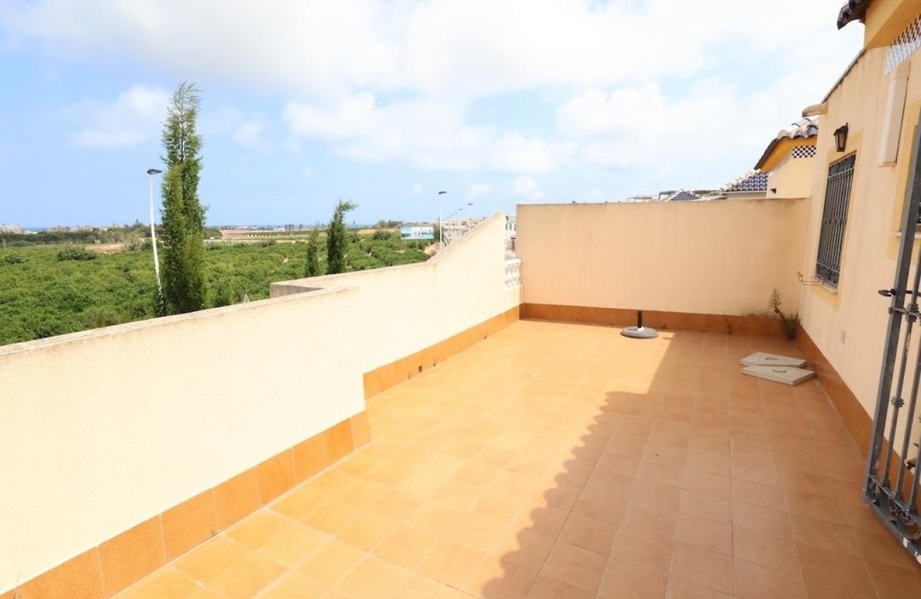 Rynek wtórny - Szeregowiec - Torrevieja - Los Balcones