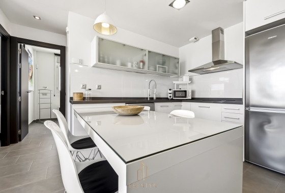 Rynek wtórny - Apartament - Torrevieja - La Mata