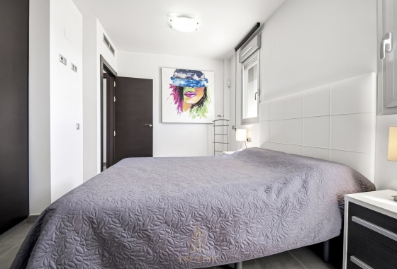 Rynek wtórny - Apartament - Torrevieja - La Mata