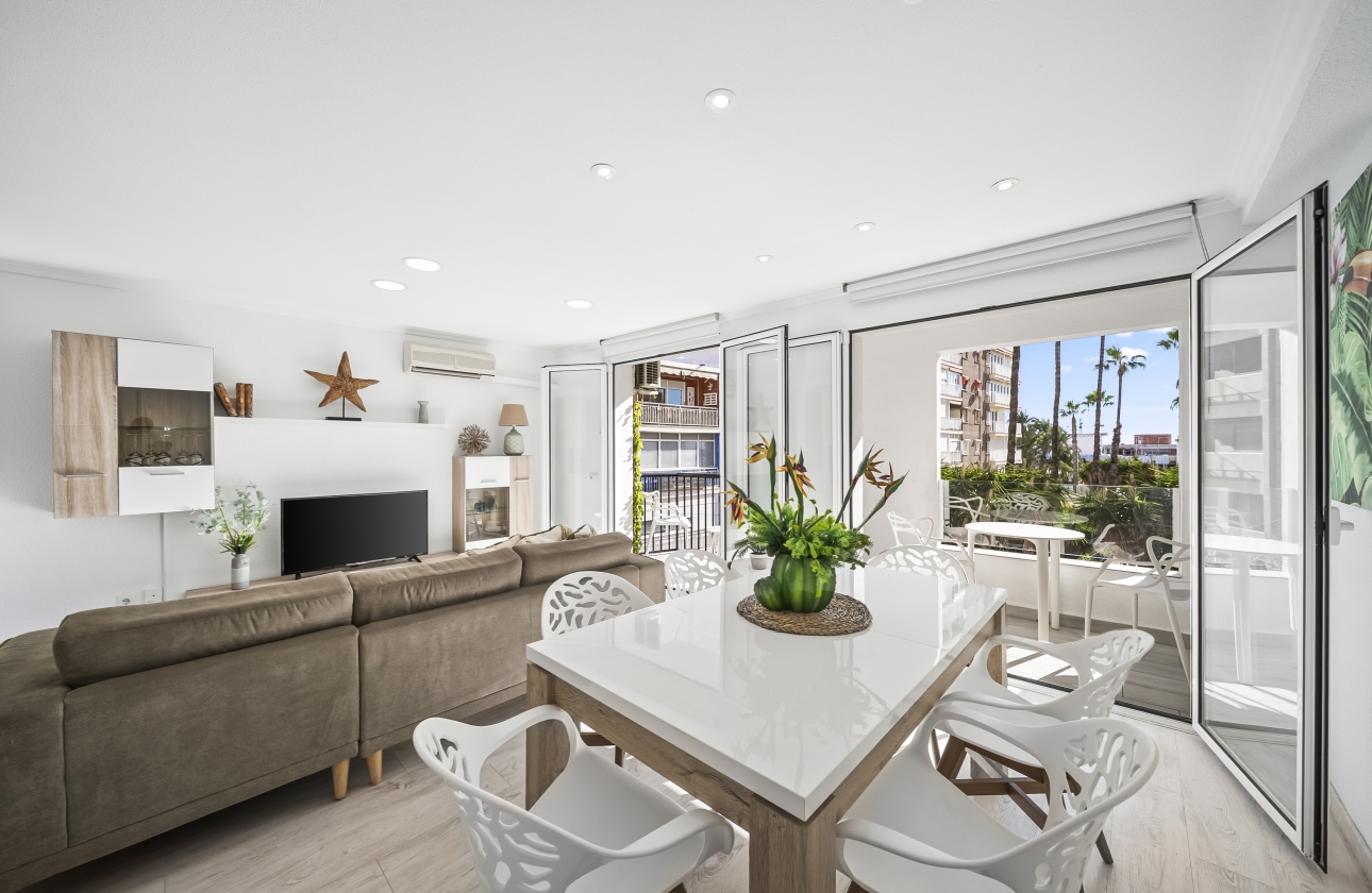Rynek wtórny - Apartament - Torrevieja - Puerto