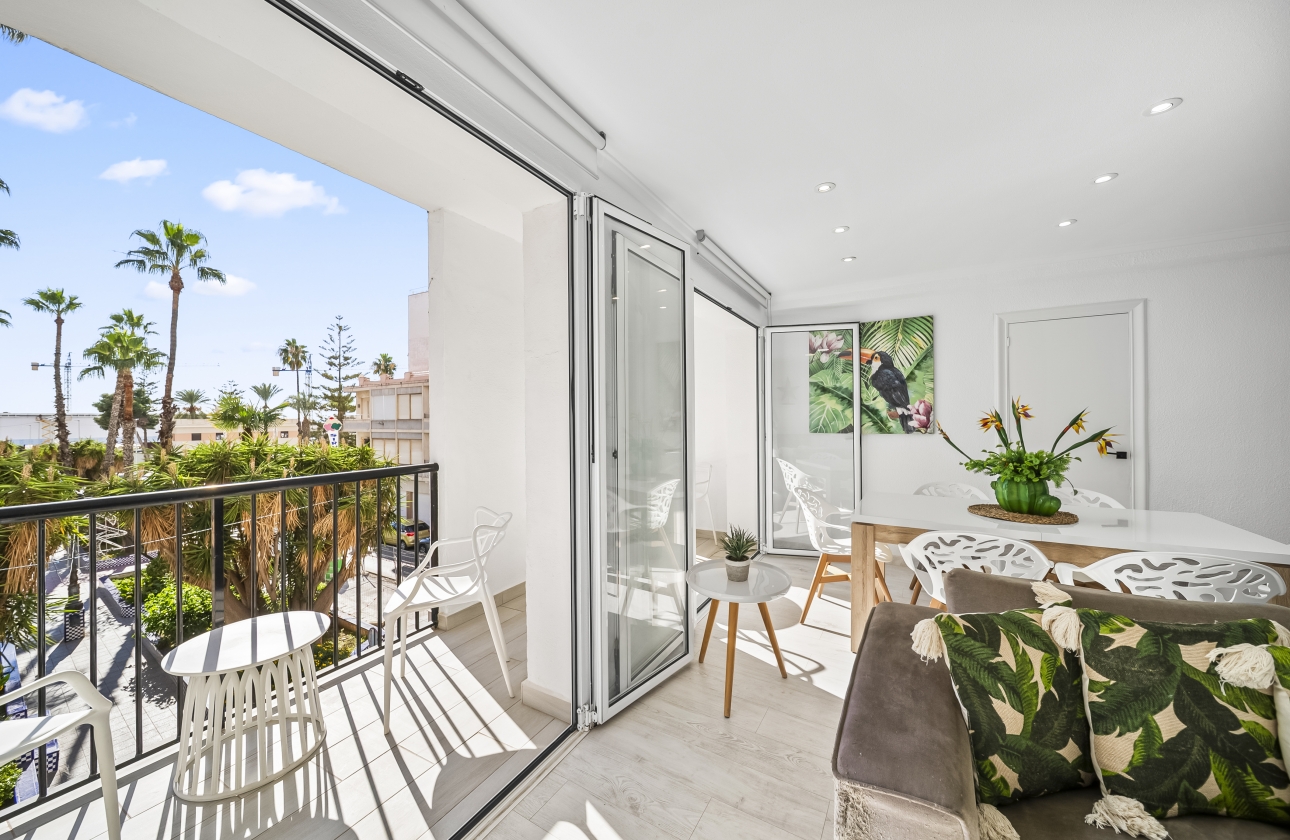Rynek wtórny - Apartament - Torrevieja - Puerto