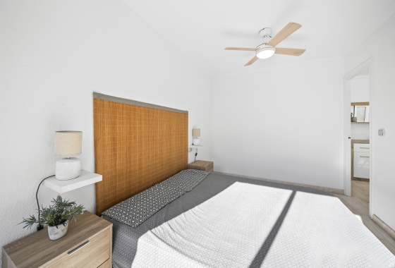Rynek wtórny - Apartament - Torrevieja - Puerto
