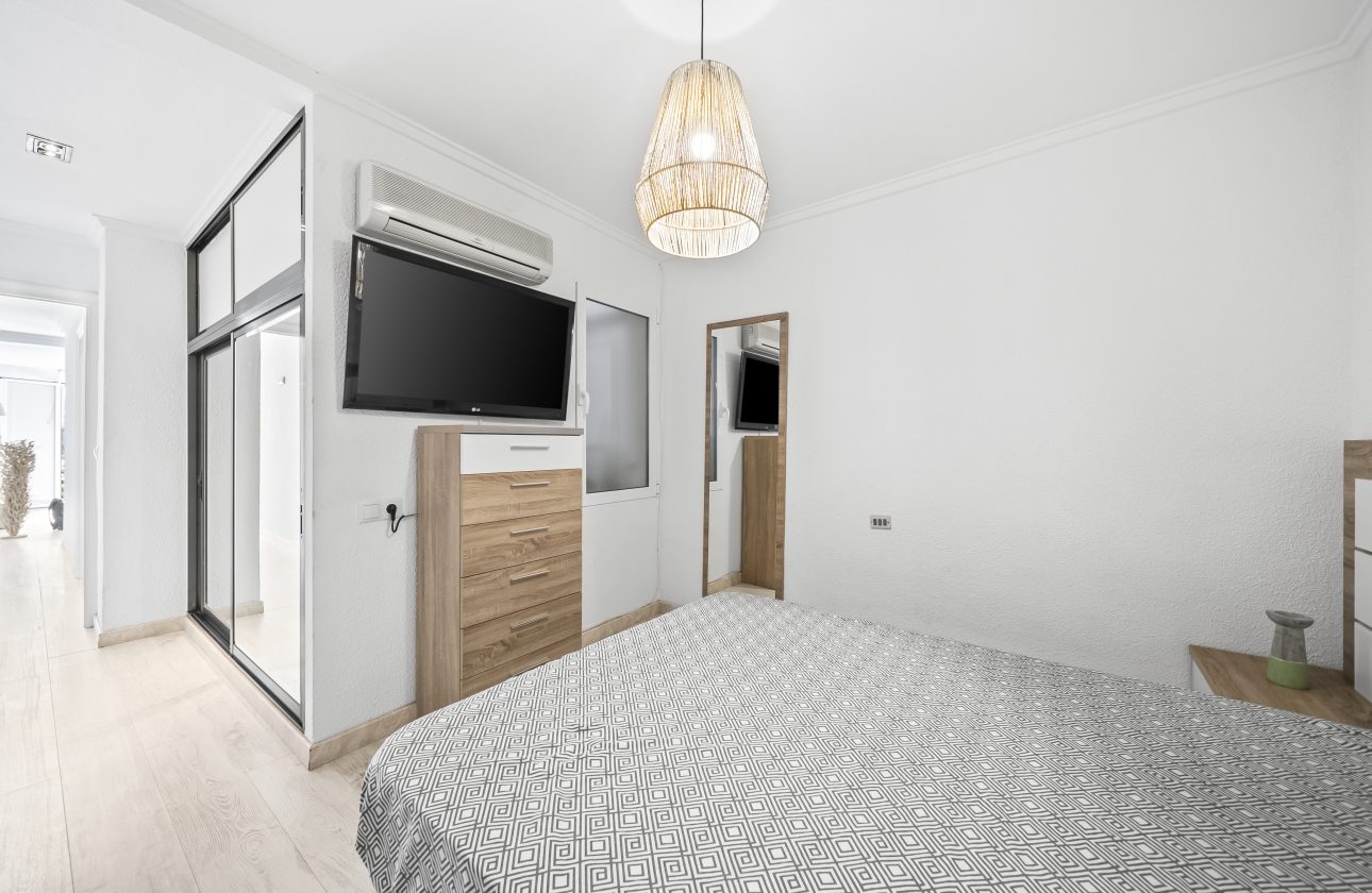 Rynek wtórny - Apartament - Torrevieja - Puerto
