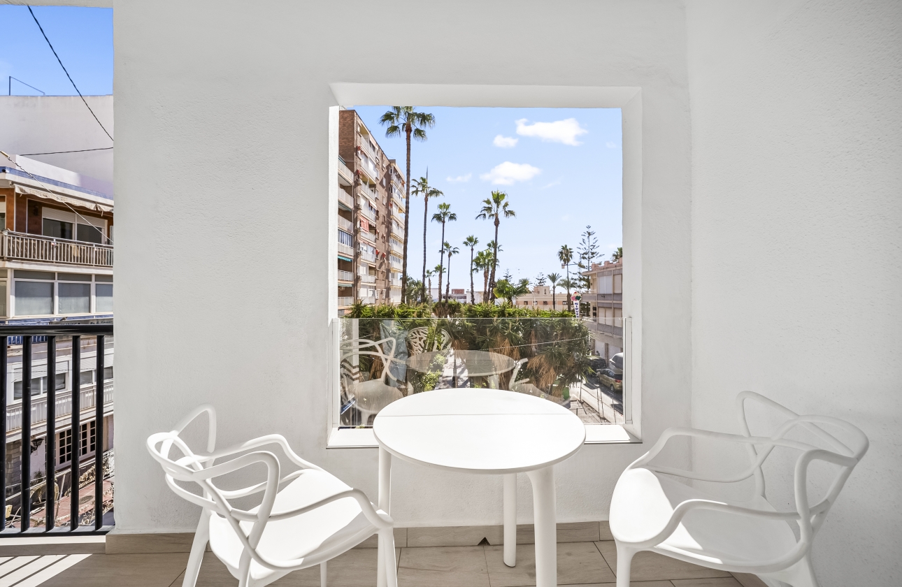 Rynek wtórny - Apartament - Torrevieja - Puerto
