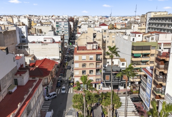 Rynek wtórny - Apartament - Torrevieja - Puerto