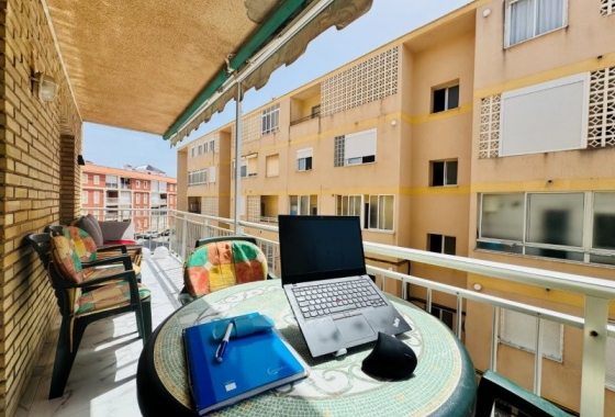 Rynek wtórny - Apartament - Torrevieja - La Mata