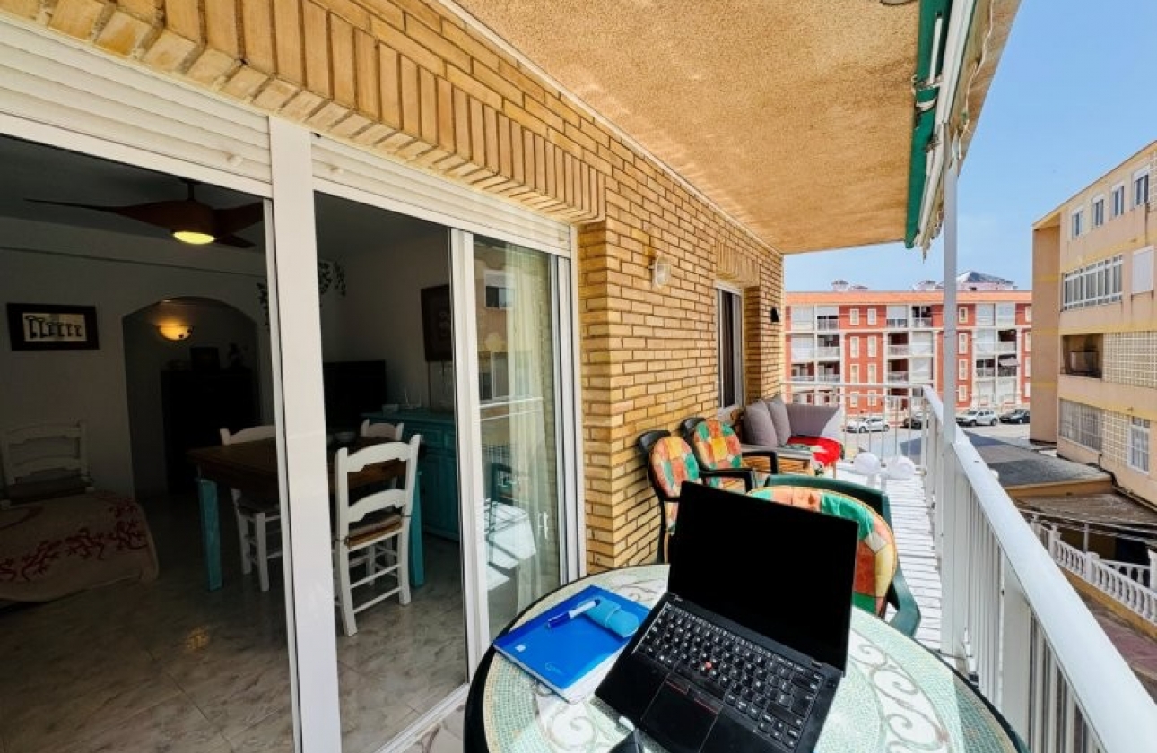 Rynek wtórny - Apartament - Torrevieja - La Mata