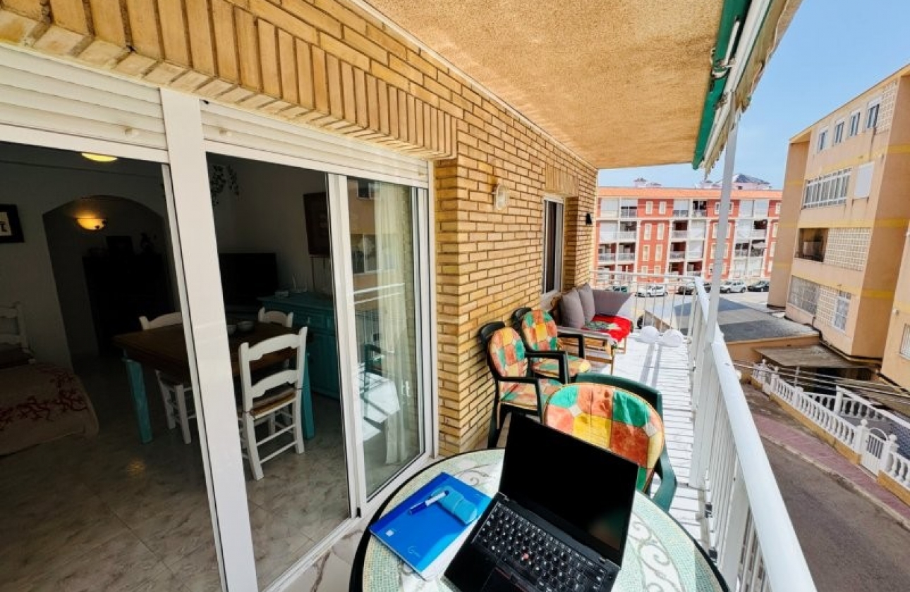 Rynek wtórny - Apartament - Torrevieja - La Mata
